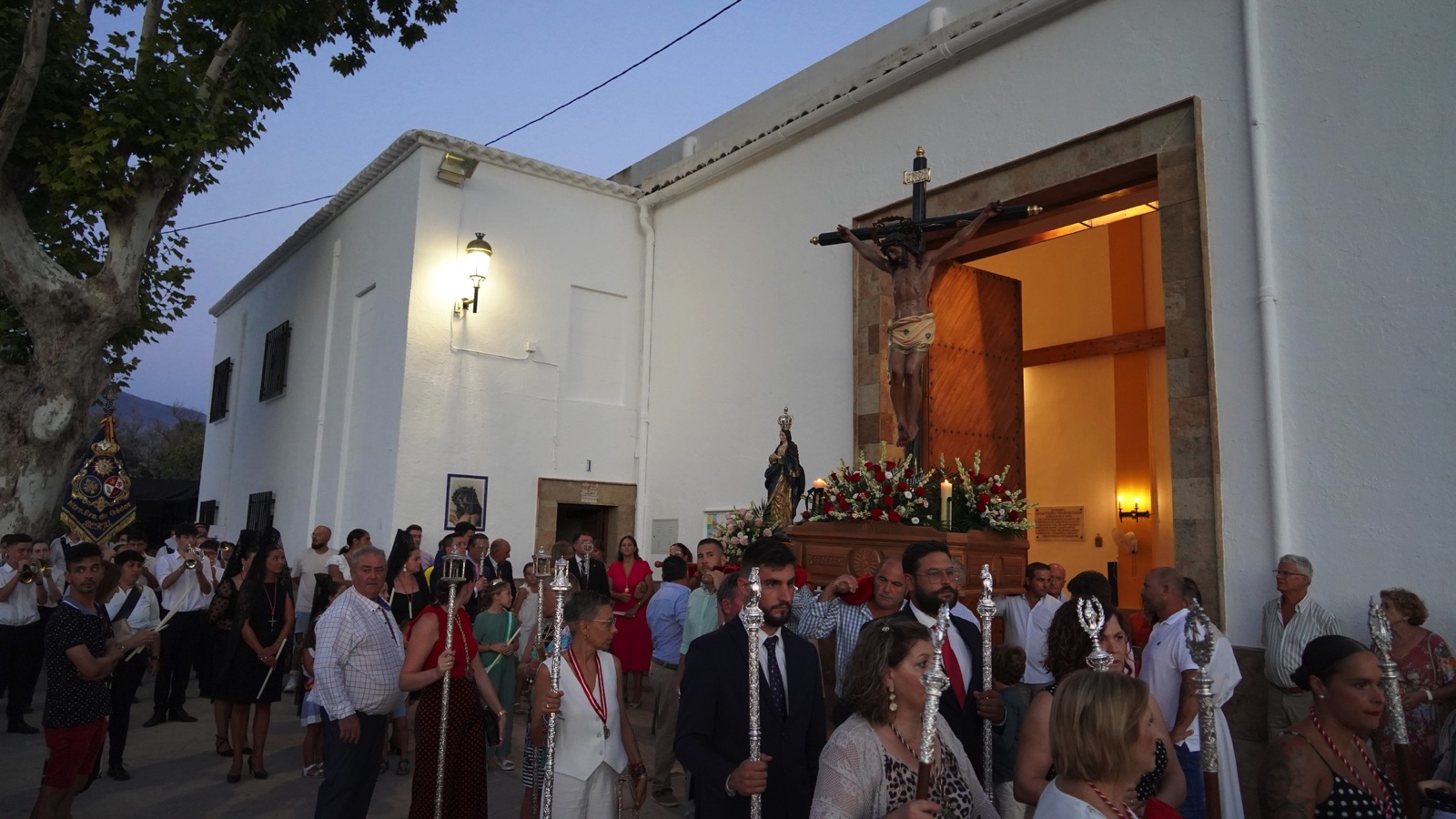 El barrio de Benejí comienza sus fiestas este jueves en honor al Santo Cristo de Cabrilla